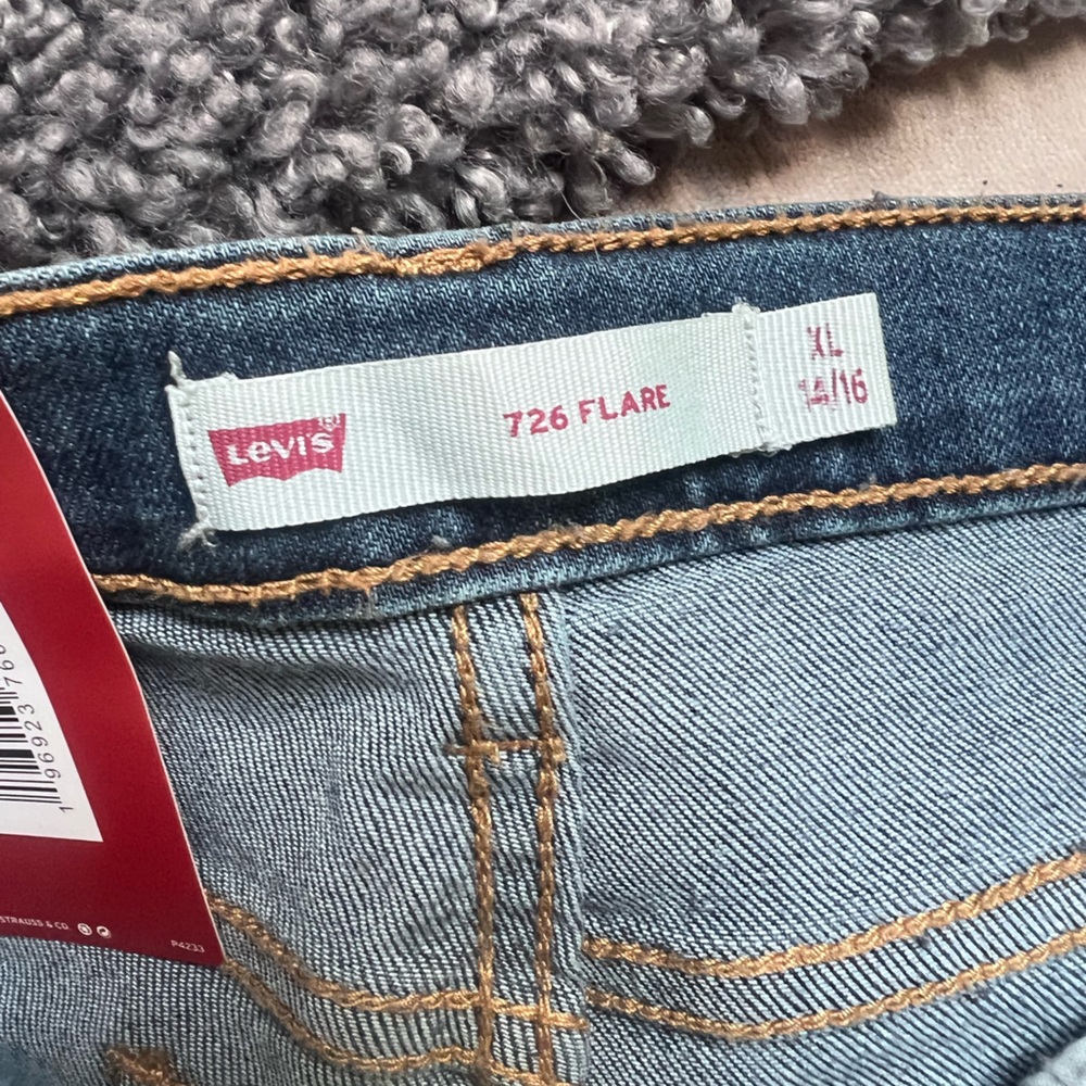 Levi's Girls 726 High Rise Flare Jeans - Girls XL 14/16 - Picture 7 of 7